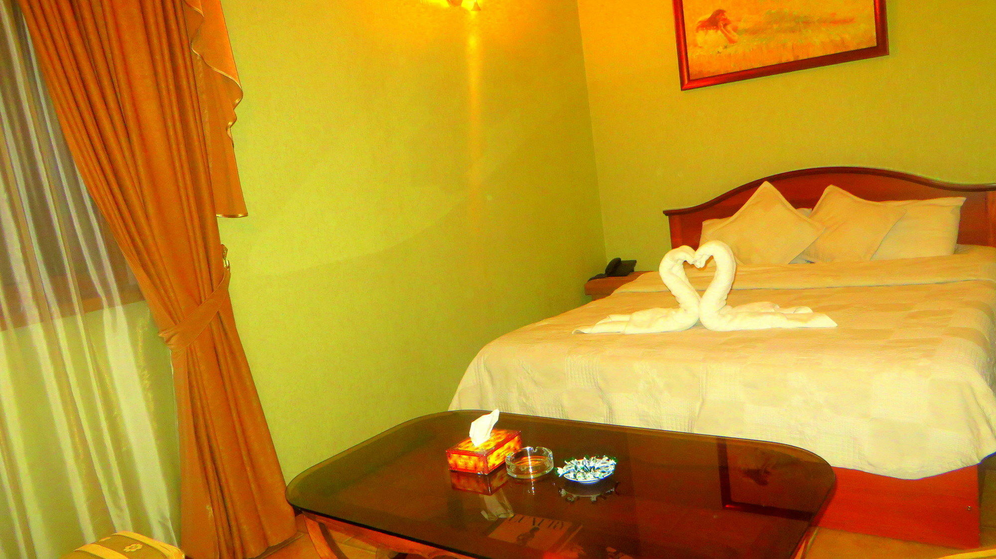 Park Avenue Hotel Jerevan Buitenkant foto