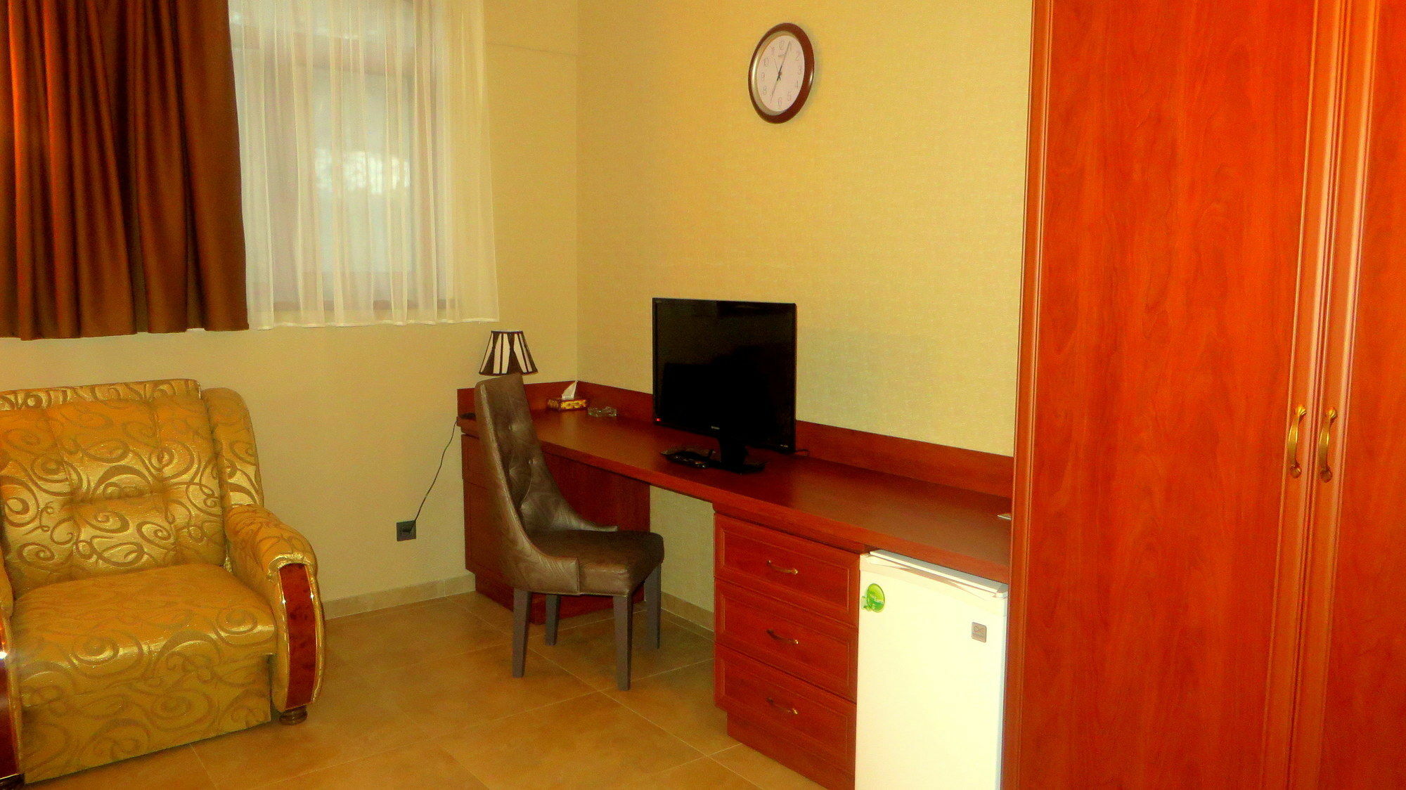 Park Avenue Hotel Jerevan Buitenkant foto