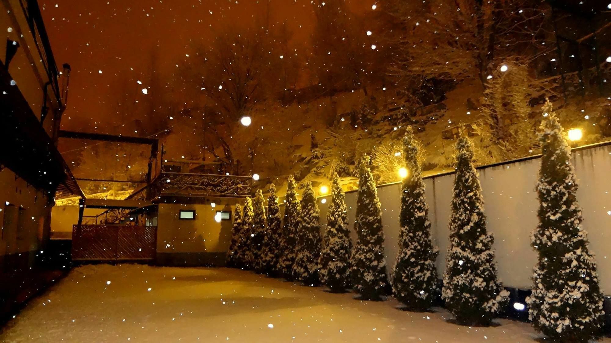 Park Avenue Hotel Jerevan Buitenkant foto