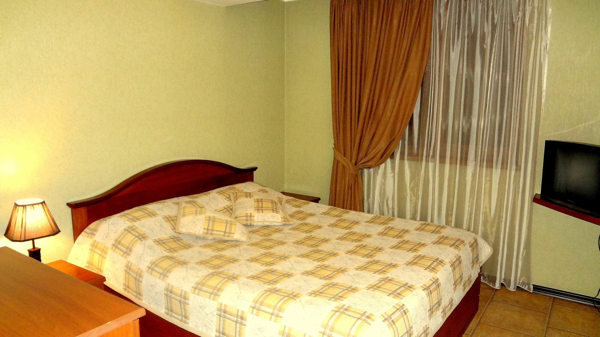 Park Avenue Hotel Jerevan Buitenkant foto